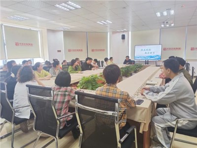 筑牢法律防線，清正廉潔從業(yè)，天信工程開展廉政教育主題培訓(xùn)
